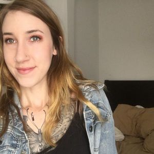 Meet your Posher, Dani